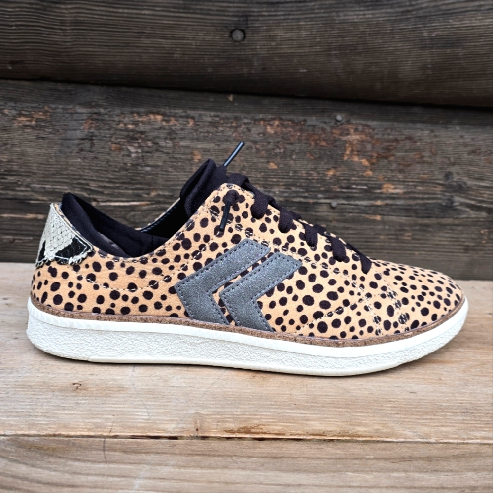 Dr. Scholl's Sweet Kicks Slip On, Animal Print, Comfort Oxford Sneaker. 7M